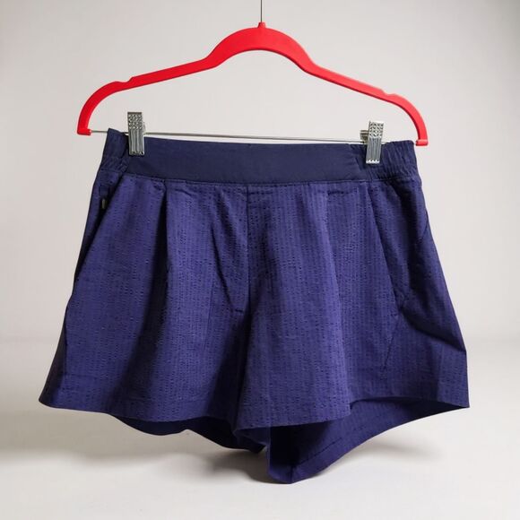 💜 Athleta Brooklyn Textured Shorts Sz 6 • Purple • Lightweight Athleisure ✨ - Picture 2 of 6
